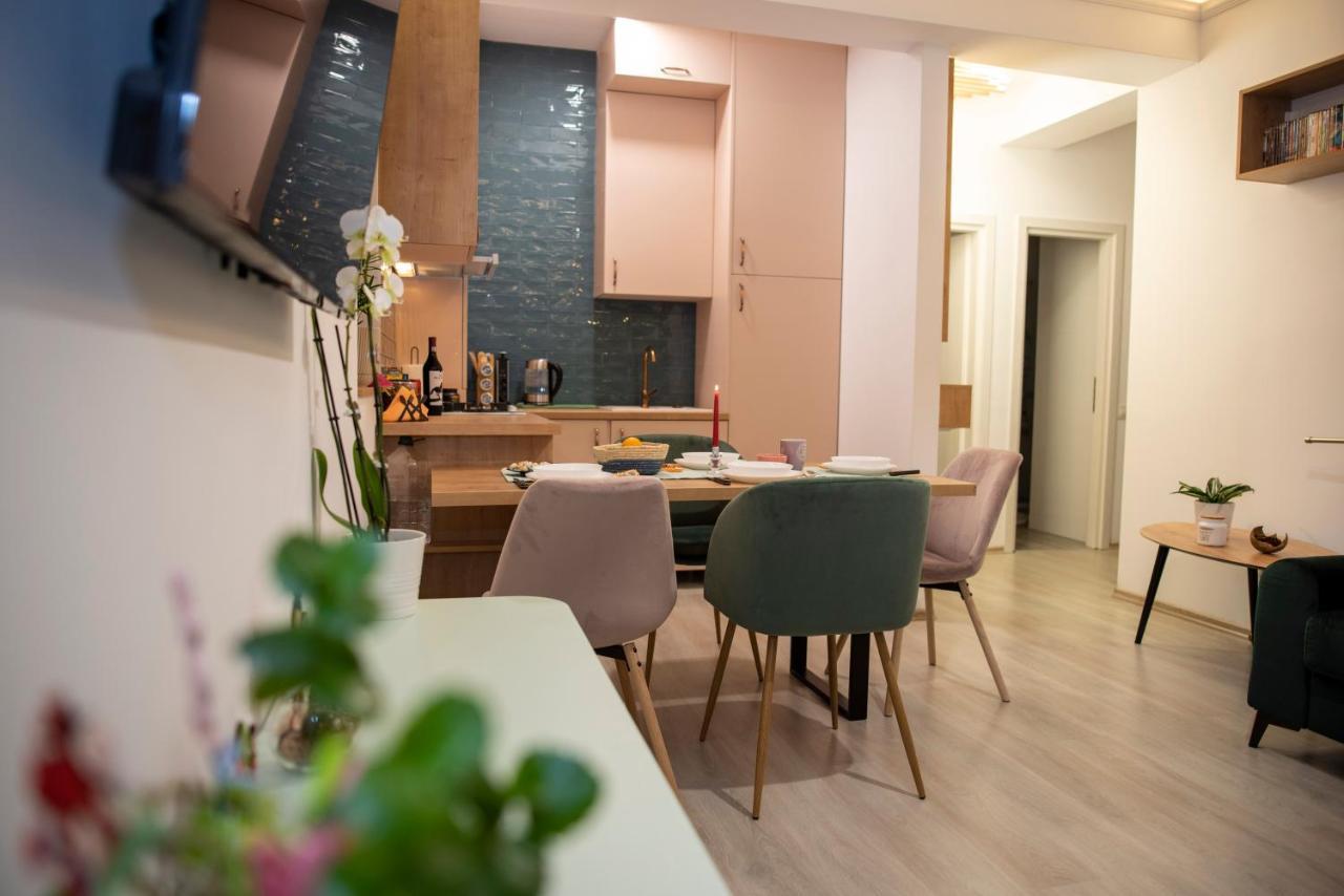 Cross Caraiman View 1 Apartment Busteni Ngoại thất bức ảnh