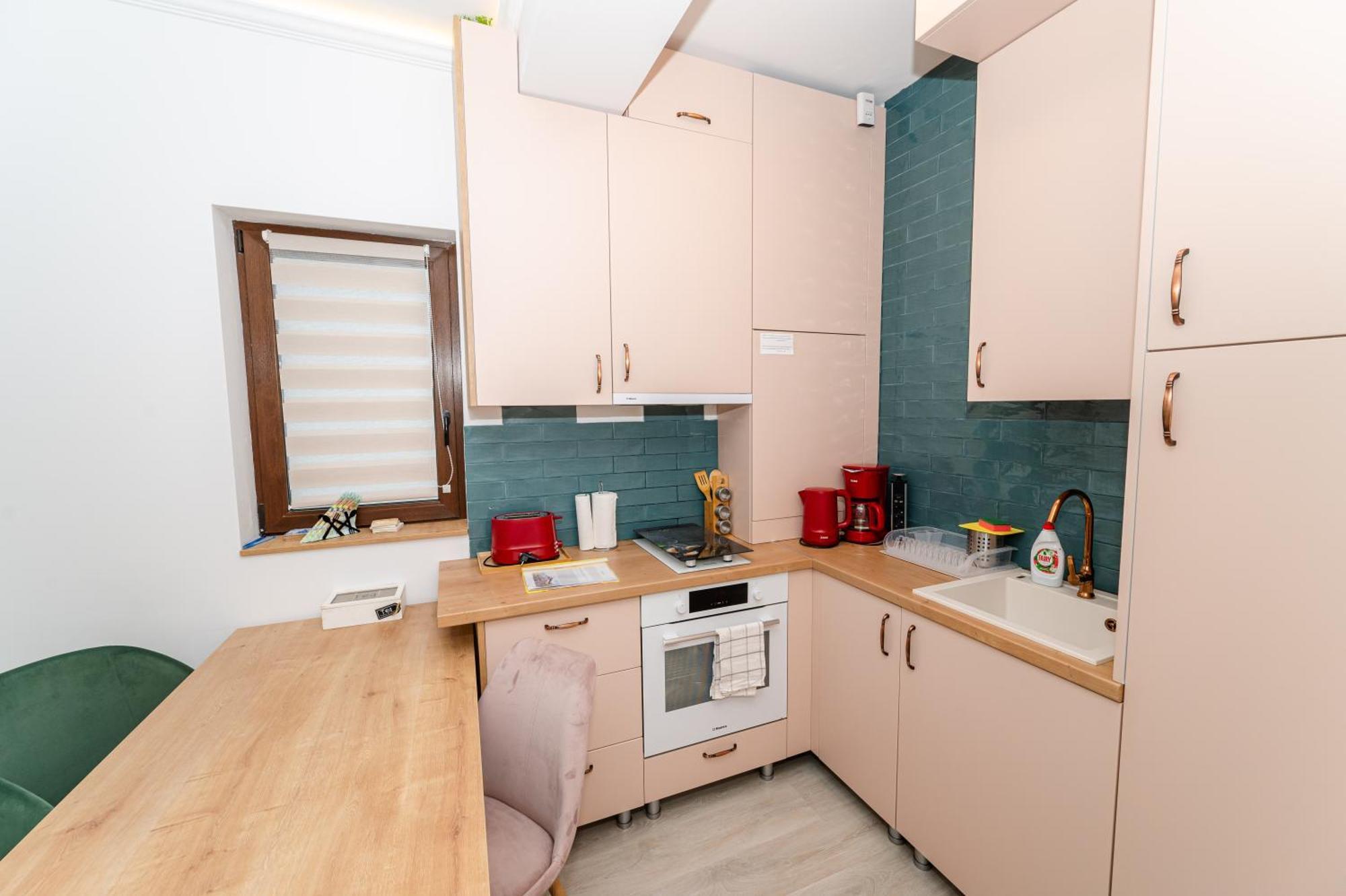 Cross Caraiman View 1 Apartment Busteni Ngoại thất bức ảnh