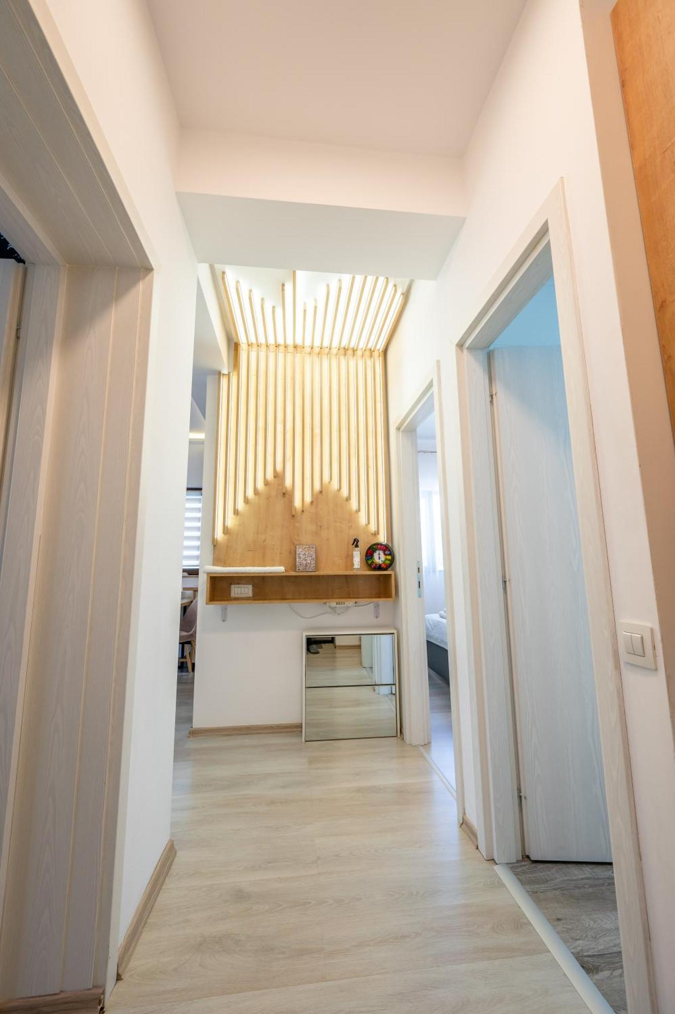 Cross Caraiman View 1 Apartment Busteni Ngoại thất bức ảnh