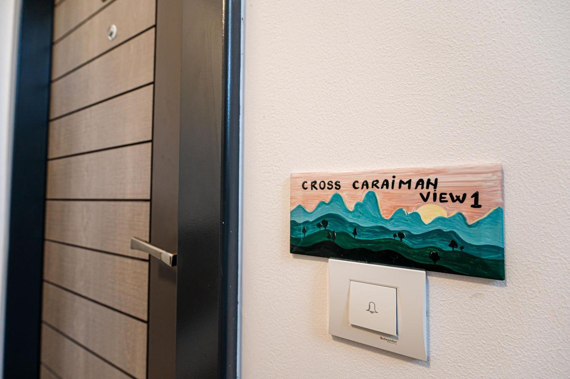 Cross Caraiman View 1 Apartment Busteni Ngoại thất bức ảnh