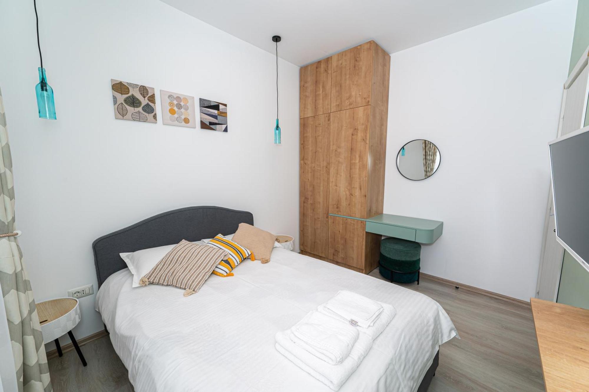 Cross Caraiman View 1 Apartment Busteni Ngoại thất bức ảnh
