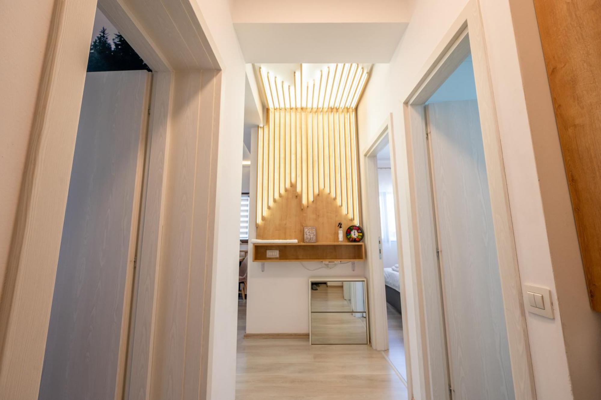 Cross Caraiman View 1 Apartment Busteni Ngoại thất bức ảnh