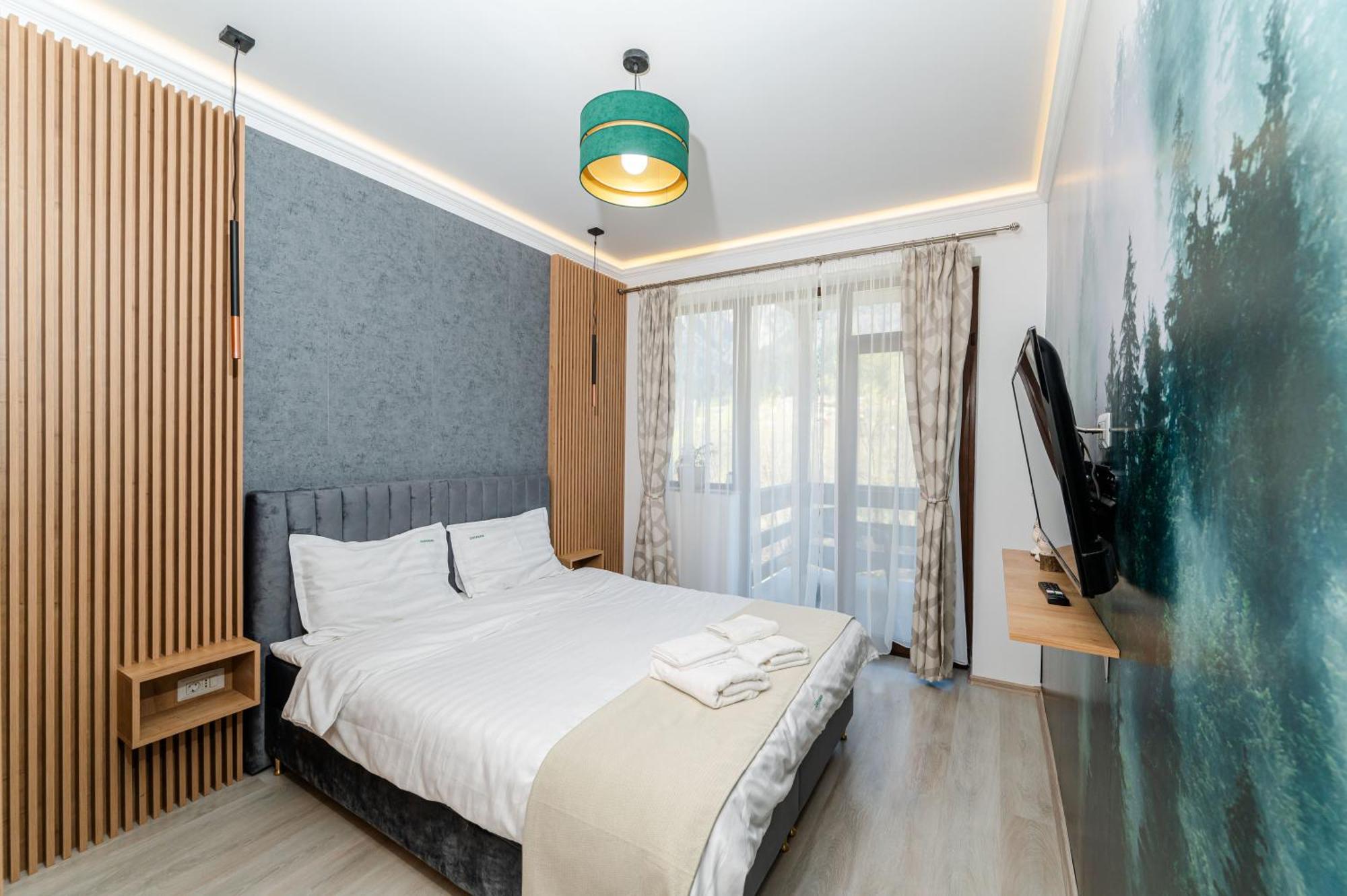 Cross Caraiman View 1 Apartment Busteni Ngoại thất bức ảnh